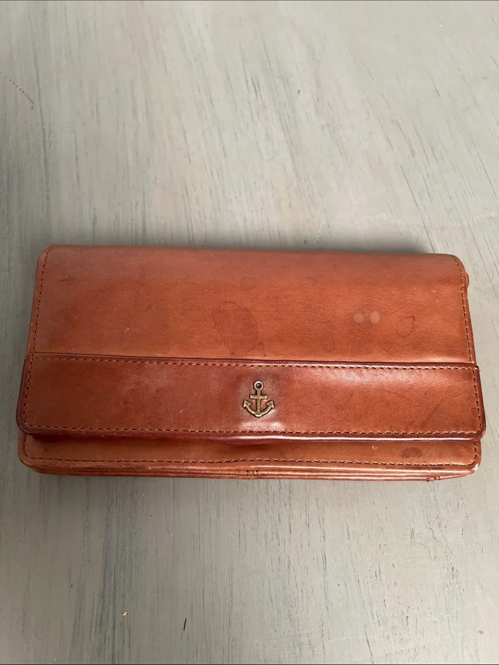 Brown Leather Wallet with Anchor Detail. 2 Zipped with lots of slots. Classic